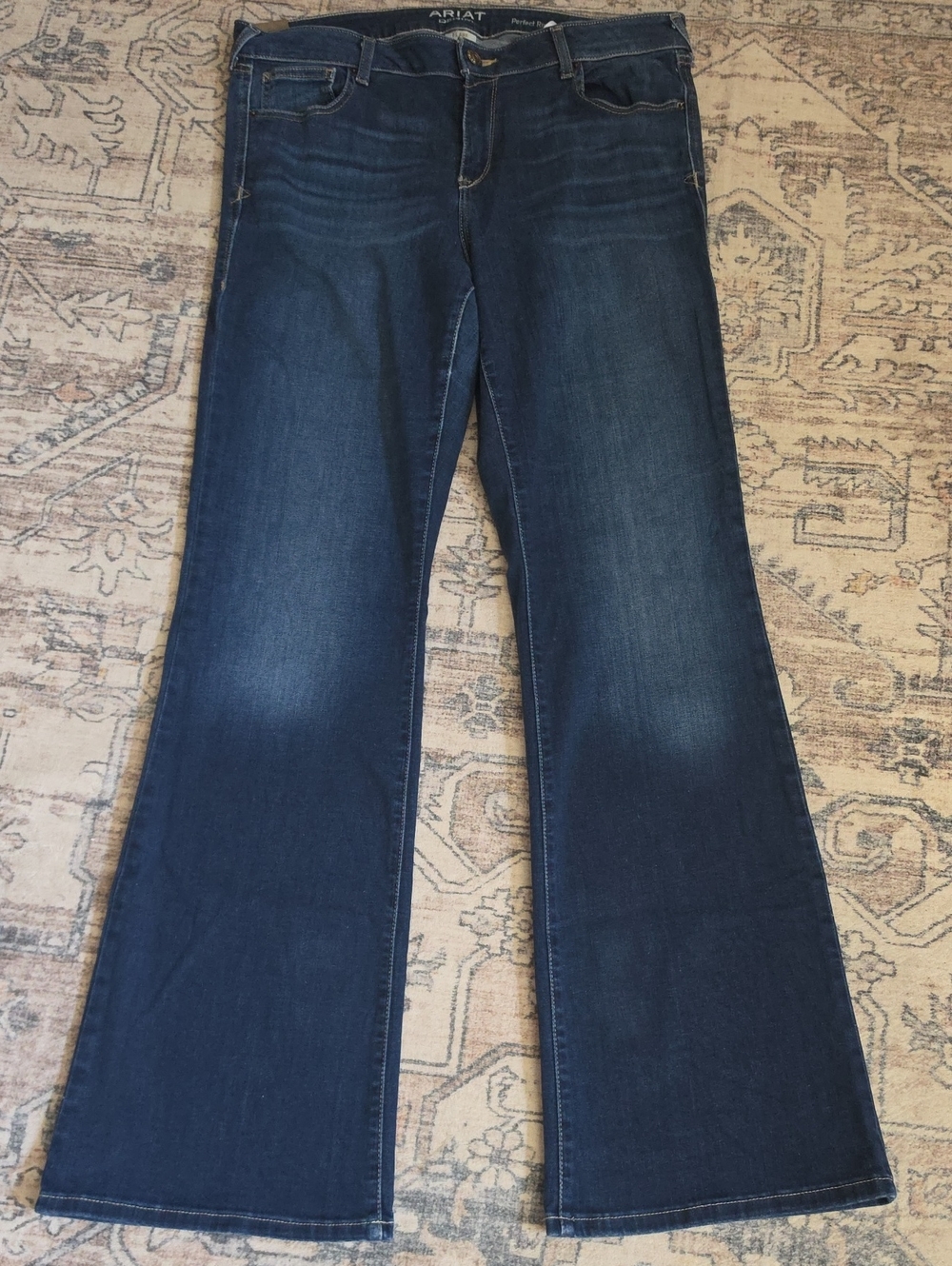 Ariat Women's Size 33L Dark Indigo Flared Jeans